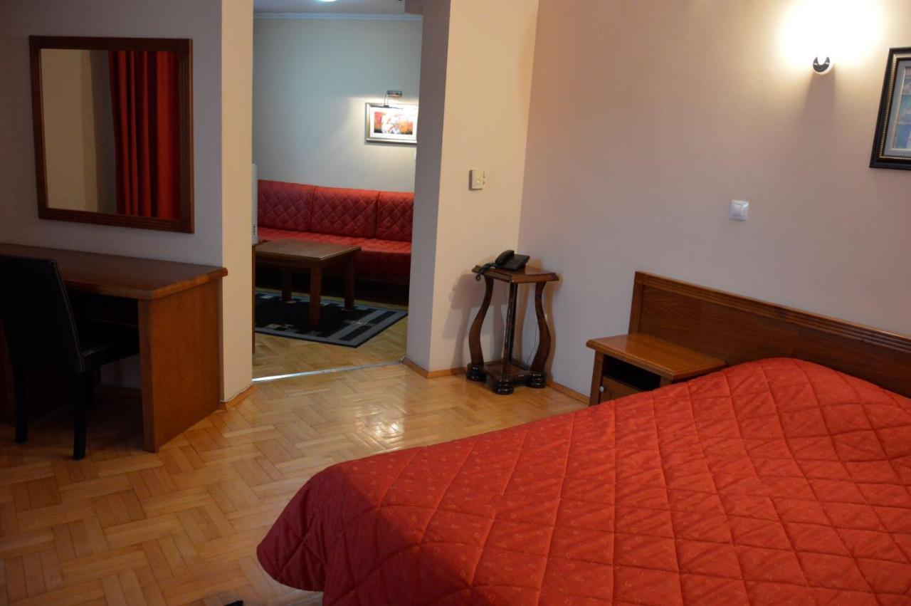 Hotel Drama Burgas City Exterior foto